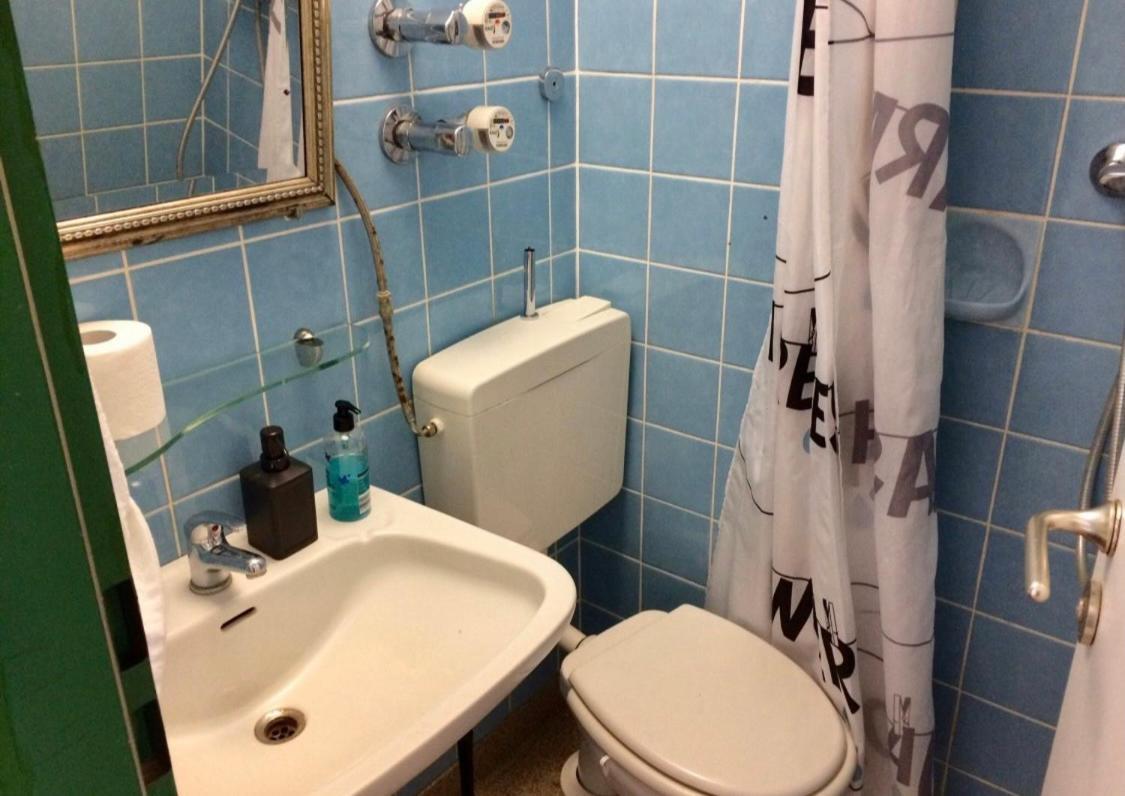 Nice Apartment , Next To University , Wifi&Free Parking Regensburg Buitenkant foto